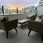 Διαμέρισμα With Calanova Golf-view Terrace, Indoor Pool, Sauna Sitio de Calahonda
